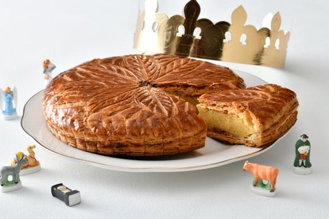 新年を祝う王様のお菓子「ガレット・デ・ロワ」